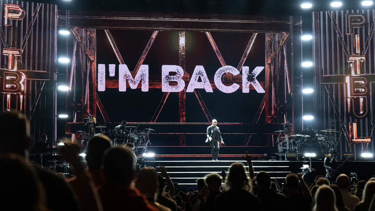How many concert tickets did Morton Amphitheater sell in its first season?