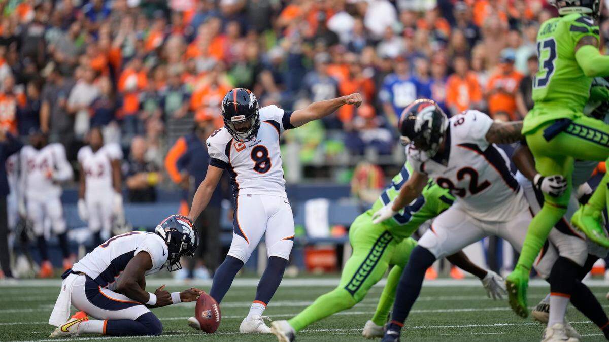 Denver Broncos place kicker Brandon McManus (8) during an NFL football game against the Seattle Seahawks, Monday, Sept. 12, 2022, in Seattle, WA. The Seahawks defeated the Bears 17-16. (AP Photo/Ben VanHouten)