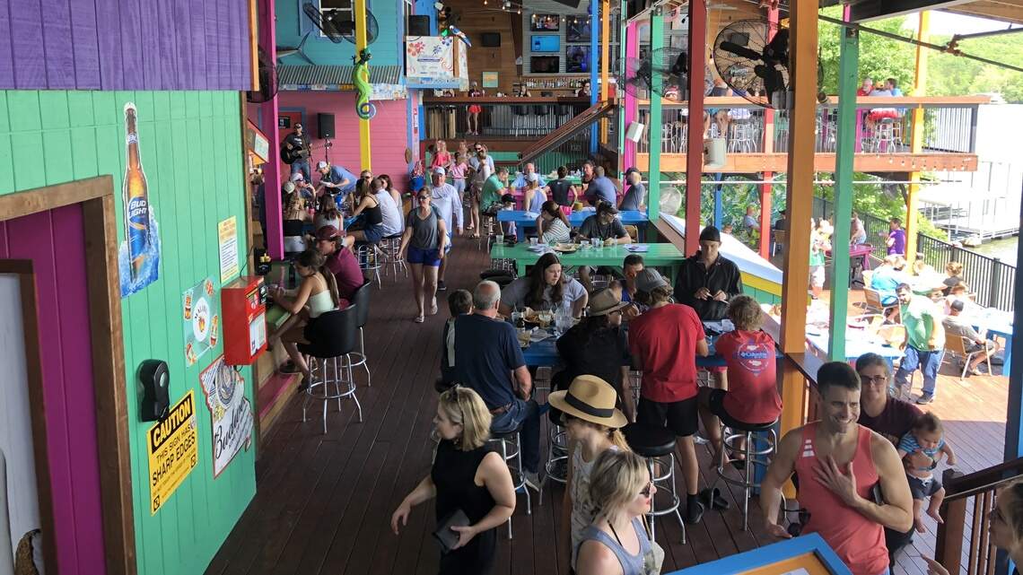 Video of crowded Lake of the Ozarks pool parties sparks outrage on Twitter