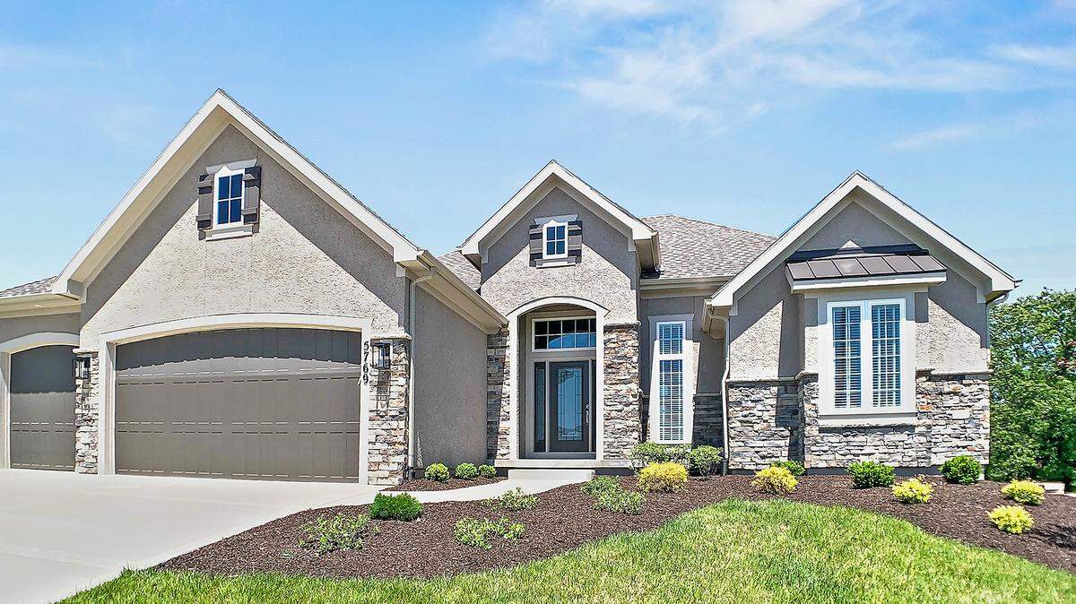 Come see our new models! Cider Mill Ridge was developed to take advantage of its green space with a large park in the center of the community.