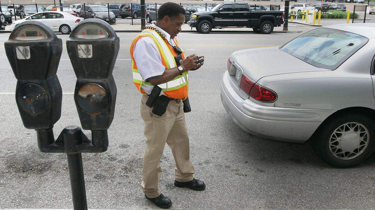 If Westport, the Crossroads and Brookside all have different rules for parking, who can keep it straight?