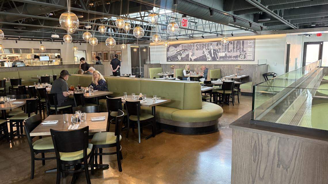New modern American restaurant opens in Johnson County: ‘Really approachable’