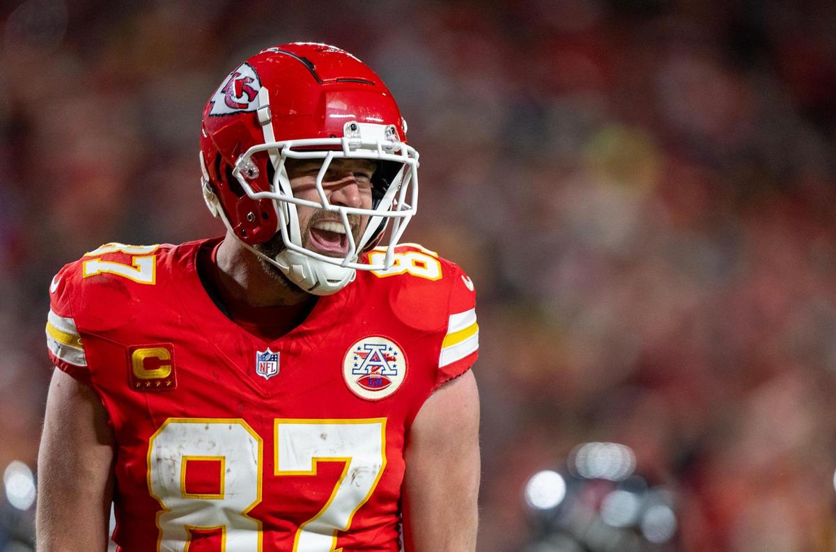 Kansas City Chiefs tight end Travis Kelce (87) was fired up after scoring a touchdown in the second half of the AFC Divisional Round playoff game on Saturday, Jan. 18, 2025, at GEHA Field at Arrowhead Stadium. The Chiefs defeated the Texans 23-14.
