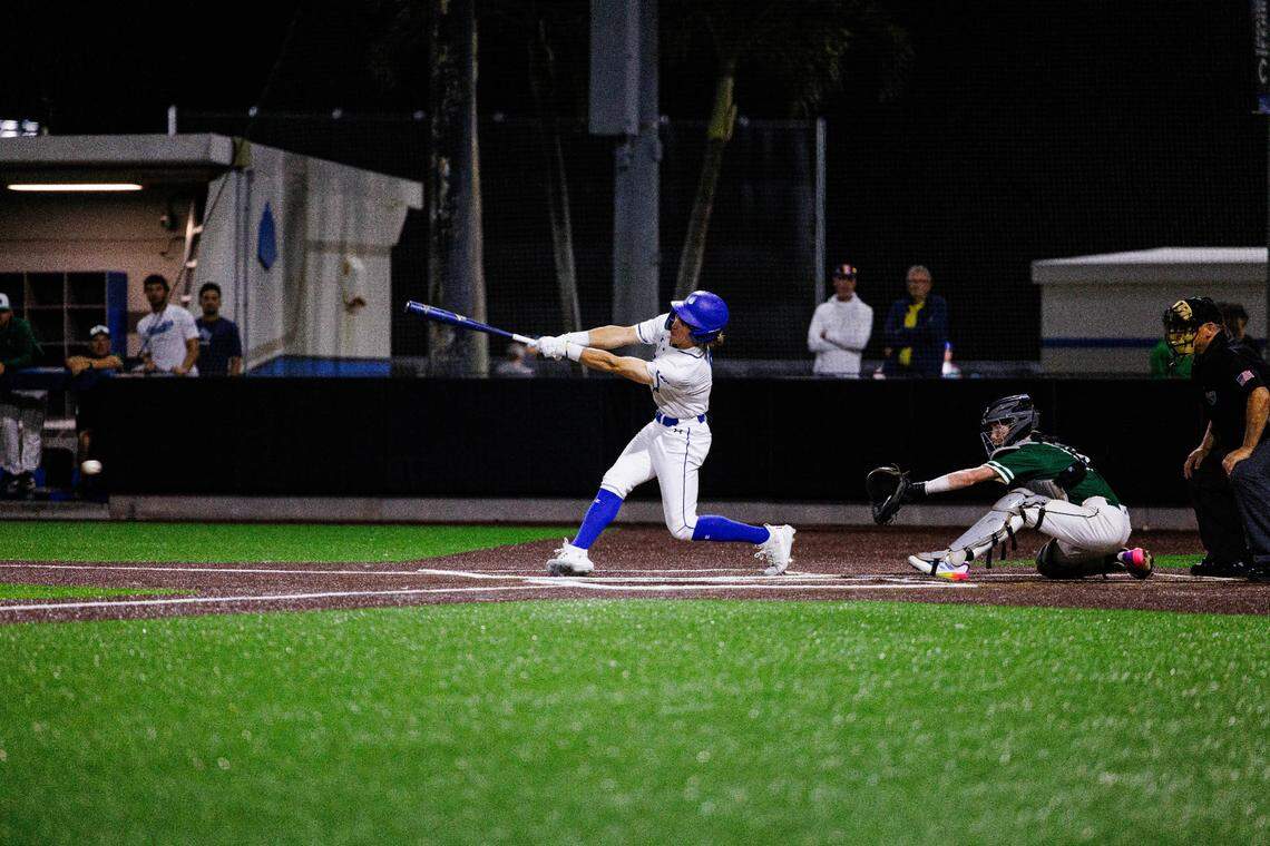 2025 Kansas City Royals draft pick Sean Gamble from IMG Academy in Florida.