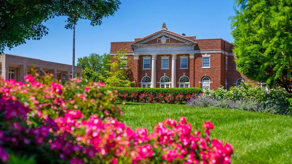 William Jewell realizes that if it doesn’t want to be hypocritical about valuing inclusion, it must find ways to send lower-income kids to class.