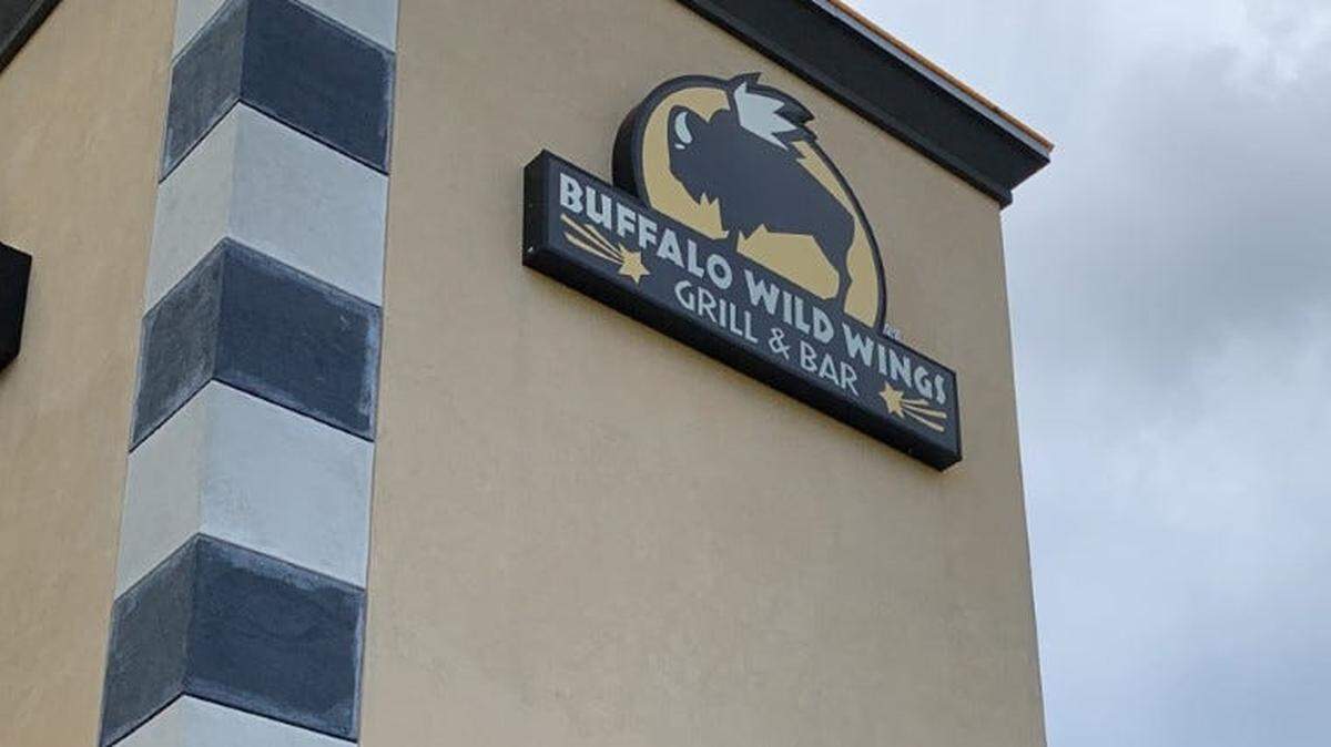 This is the standalone Buffalo Wild Wings restaurant in Daytona Beach, Florida.