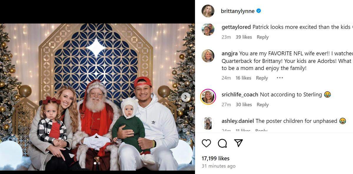 The Mahomes family portrait with Santa Claus, 2023.