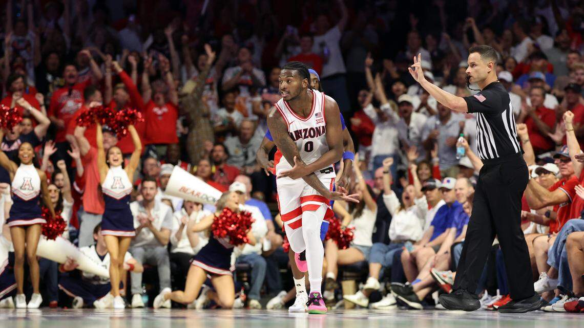 Bill Self had unique interaction with Arizona fans before KU’s blowout loss