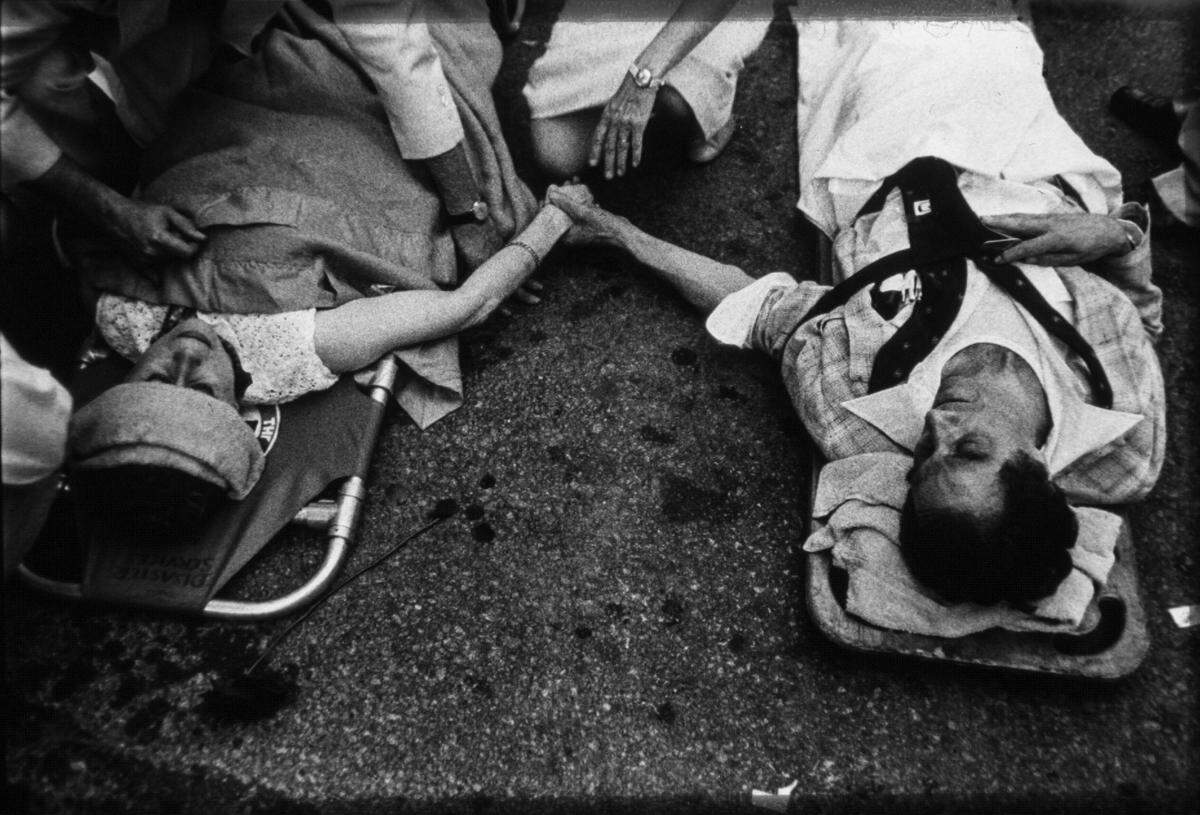 Survivors Sol and Rosette Koenigsberg consoled each other after the skywalks collapsed at the Hyatt in 1981.