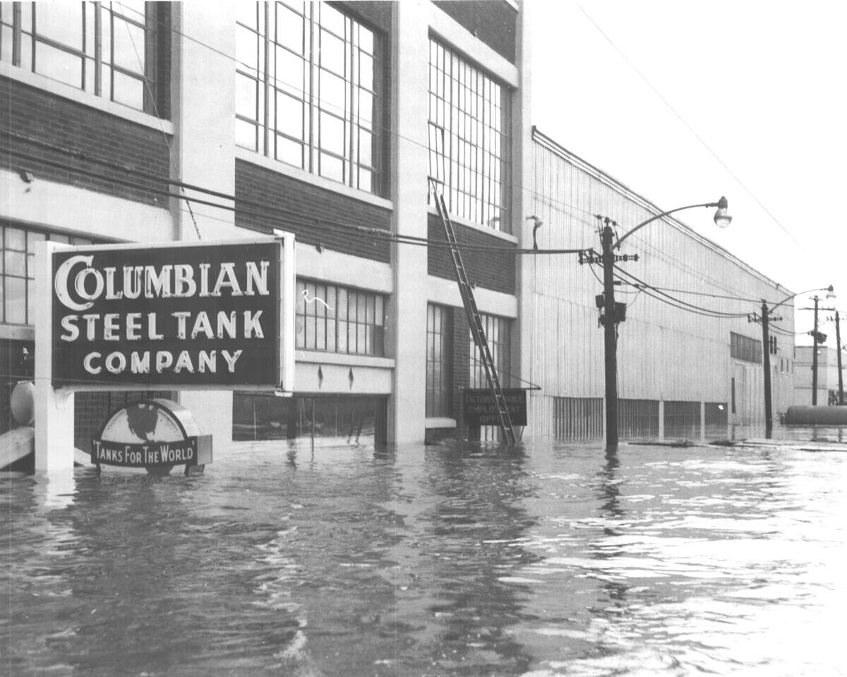 Columbian Steel Tank Company building at 12th and Liberty streets during the flood.