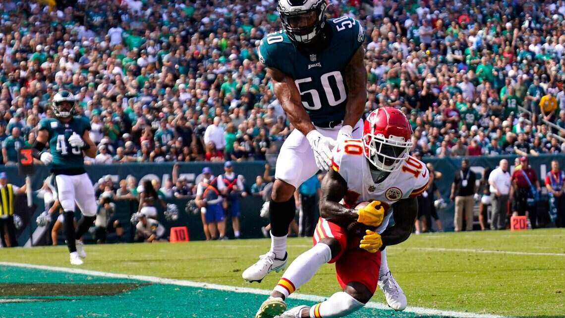 Chiefs 42, Eagles 30: Insta-reaction from balanced offensive onslaught in Philadelphia