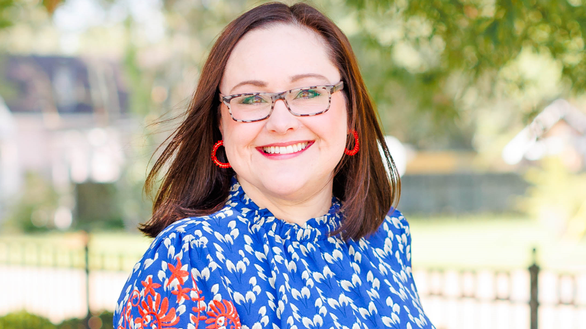 Amanda Jones will speak at Kansas City’s Central Library on Sept. 25.