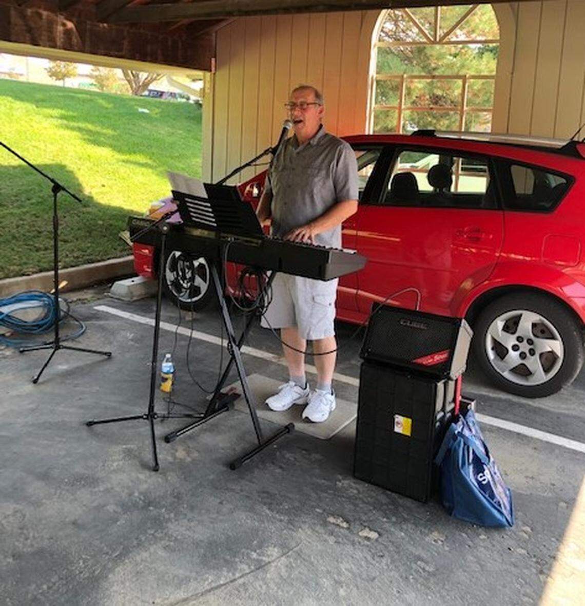 During the pandemic, Smithville musician Bob Cohen has been performing outside for residents of senior communities, including Senior Star at Wexford Place in Kansas City, North. He’s happy to take requests from the audience. “When you play stuff (from) back when they were young, you can see the wheels turning in their head and the memories are coming back,” he said.