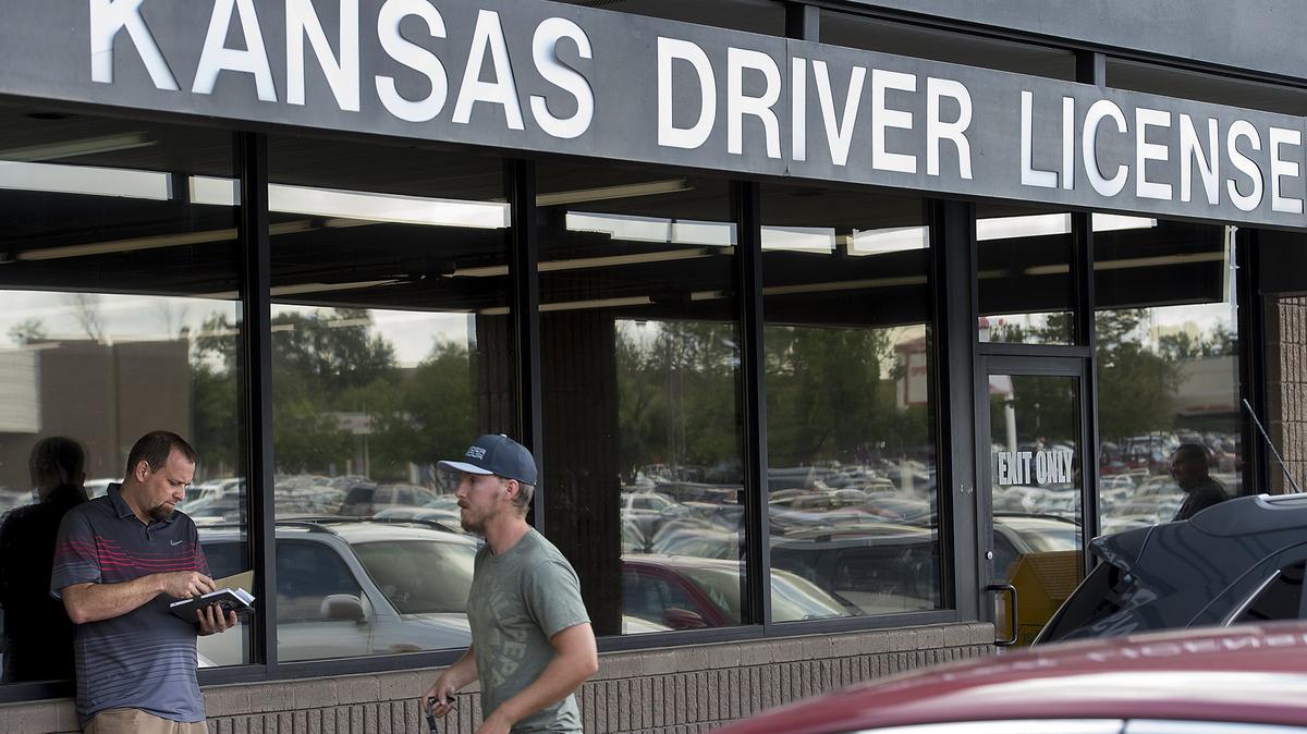 The Kansas Drivers’ License office in Mission, KS is seen in 2018. Some Kansans are rushing to change the gender markers on their driver’s licenses and other state-issued IDs before a new law goes into effect July 1 that may ban the practice.