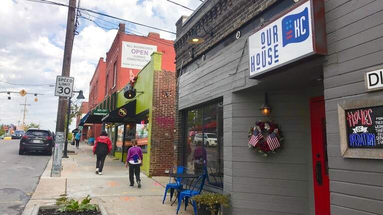 Take a stroll through Volker: Indie books, drinks & dresses in the walkable heart of midtown