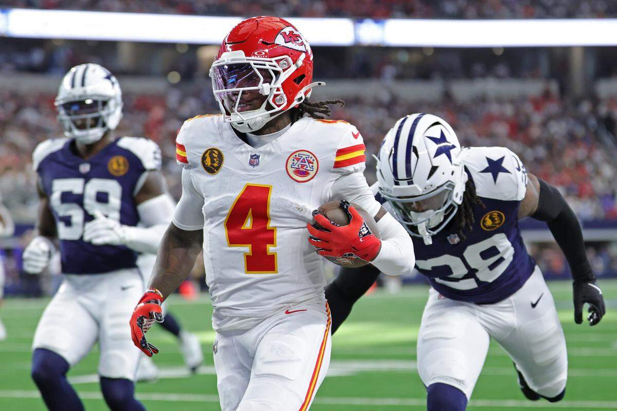Kansas City Chiefs wide receiver Rashee Rice scores a touchdown during an NFL Week 13 Thanksgiving Day game against the Dallas Cowboys at AT&T Stadium in Arlington, Texas on Thursday, Nov. 27, 2025.