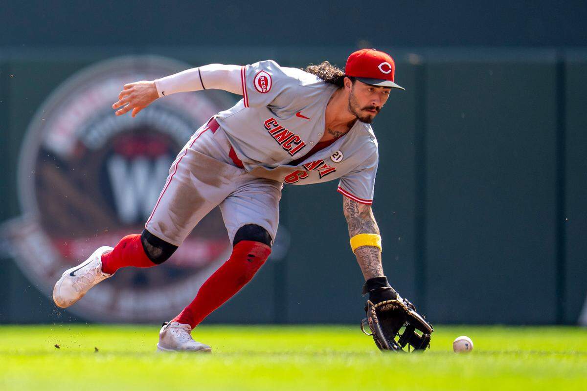 Cincinnati Reds second baseman Jonathan India (6) fields a ground ball against the Minnesota Twins in the second inning at Target Field on Sep 15, 2024 in Minneapolis, Minnesota, USA.