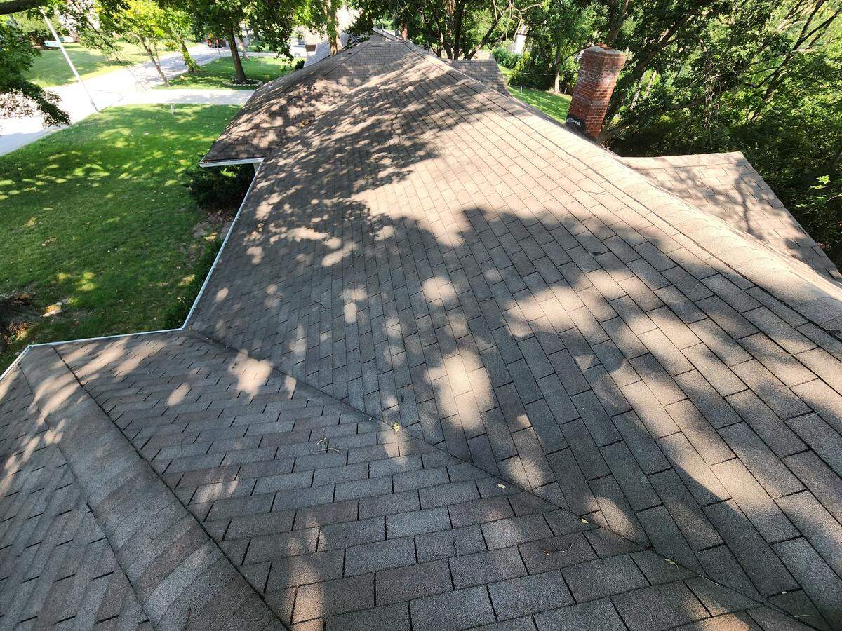 Apex Roofing and Restoration agreed to replace a roof for free for a Kansas City couple, both battling cancer, who had lost their homeowners insurance.