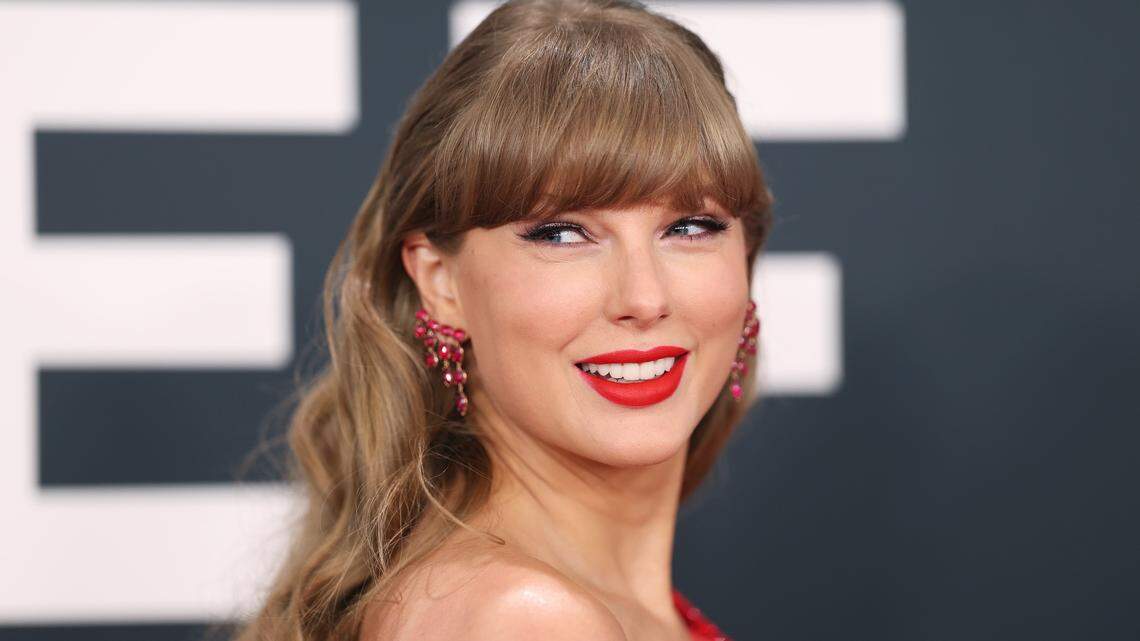 Taylor Swift will attend her 1st awards show of year at iHeartRadio Music Awards