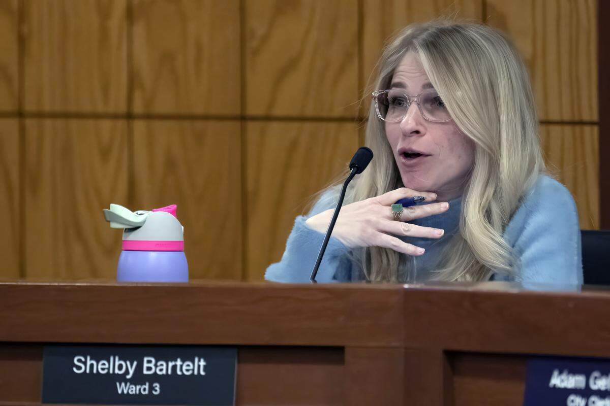 Council member Shelby Bartelt, Ward 3, raises some concerns during the Prairie Village City Council meeting as officials weigh new ordinance language regarding exotic pets, specifically a spider monkey, on Monday, Jan. 5, 2025. 