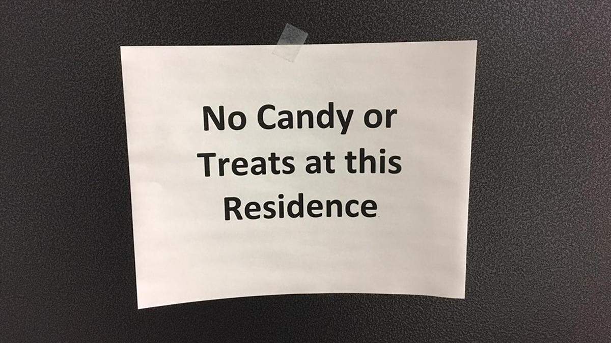 The sheriff in Dent County, Missouri is handing out “no candy” signs for local sex offenders to post on their homes for Halloween. Law enforcement officials across the country are keeping track of sex offenders for the holiday.