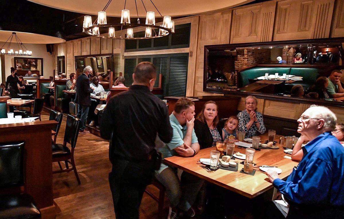 Overland Park’s upscale J. Gilbert’s Wood-Fired Steaks & Seafood is enjoying a resurgence as COVID-19 rules ease. “People are coming back in droves. It’s really blowing our minds,” said Bill Cusick, managing partner of the location.