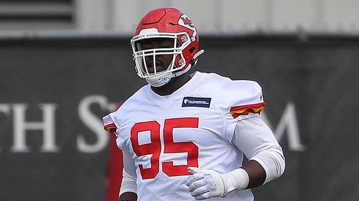 Chiefs tackle Chris Jones runs during mini-camp Wednesday at the team’s practice facility.