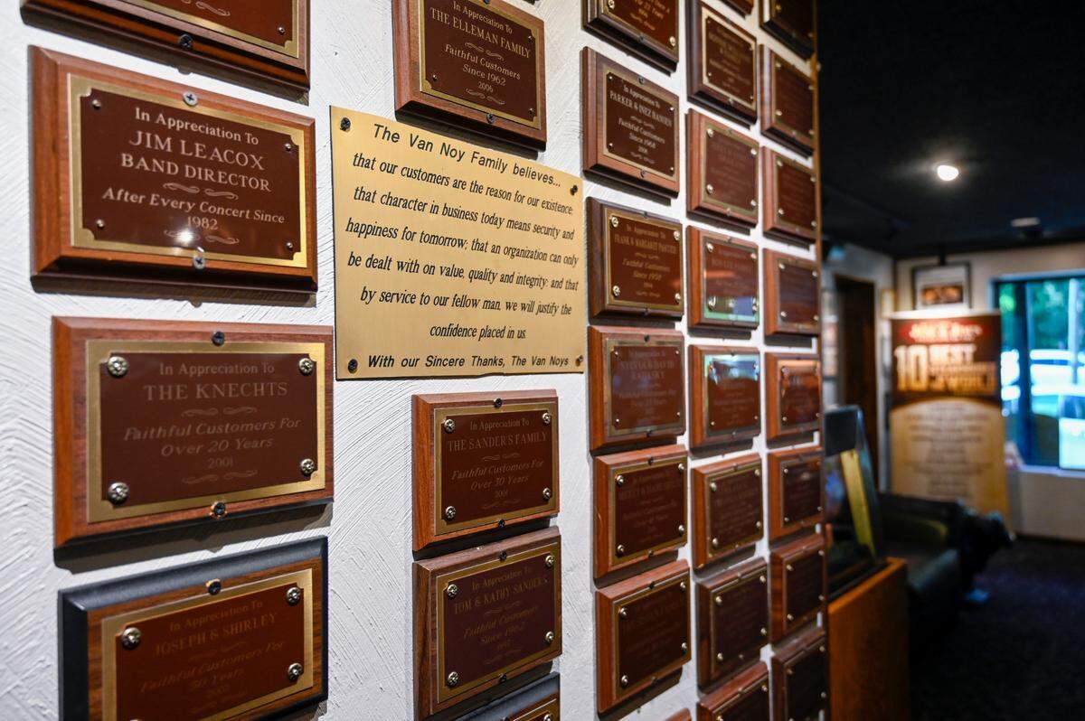 The Customer Wall of Fame at Jess & Jim’s Steak House recognizes customer loyalty for 20 years or more of patronage. The family-owned restaurant has been in business since 1938.