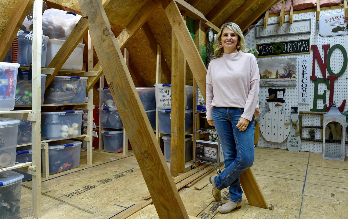 In one of the episodes of “A Charming Abode,” the Leslie and Jason Weiser renovate their attic to create storage, a place Leslie calls the Decor Store.