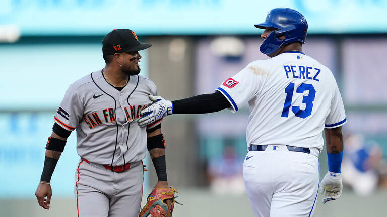 Salvador Perez closes in on Royals history with special night vs. Giants