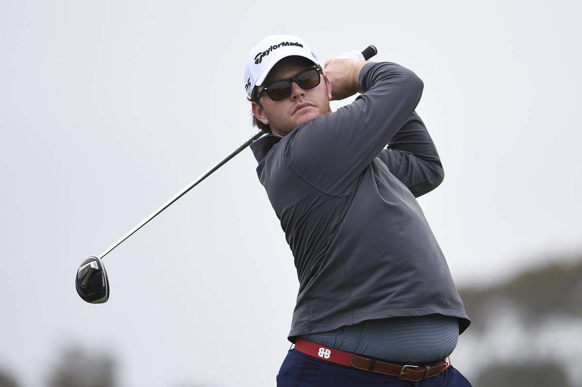 Harry Higgs hits his tee shot on the fifth hole of the South Course at Torrey Pines during the final round of the 2020 Farmers Insurance tournament in San Diego.