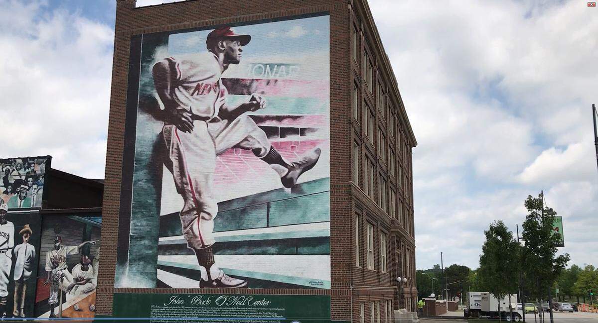 Kansas City Instagram spot. Mural of John “Buck” O’Neil at the Buck O’Neil Education and Research Center.