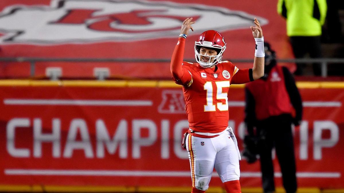 Chiefs quarterback Patrick Mahomes celebrates witht eh crowd near the end of Kansas City’s 38-24 win over the Buffalo Bills Sunday to win the AFC Championship Game Sunday at Arrowhead Stadium.