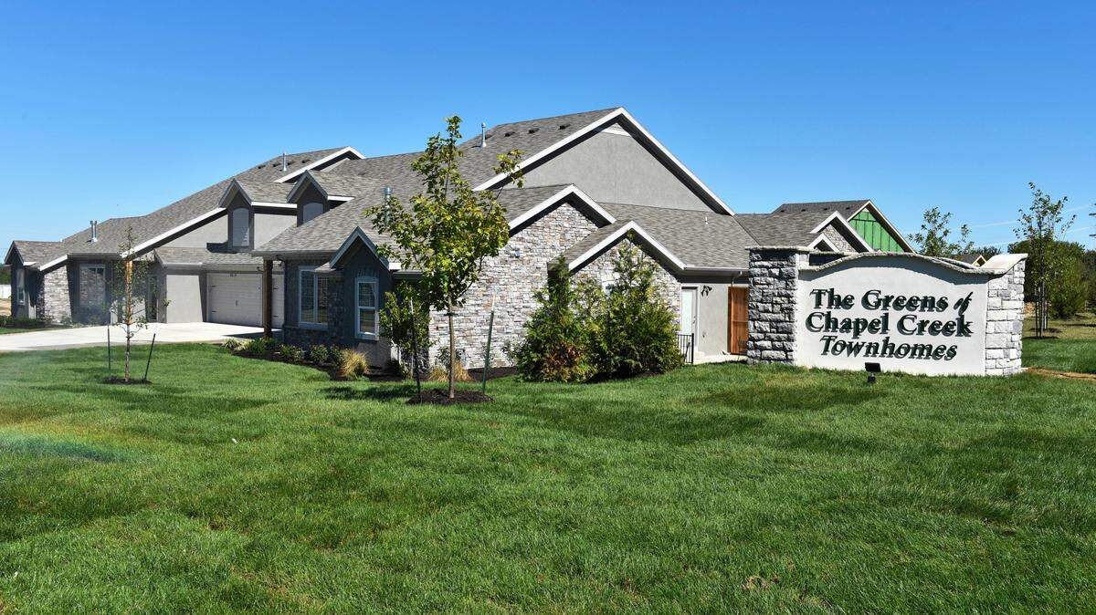 The Greens of Chapel Creek Townhomes are tucked back in a quiet area of western Shawnee near Shawnee Country Club.