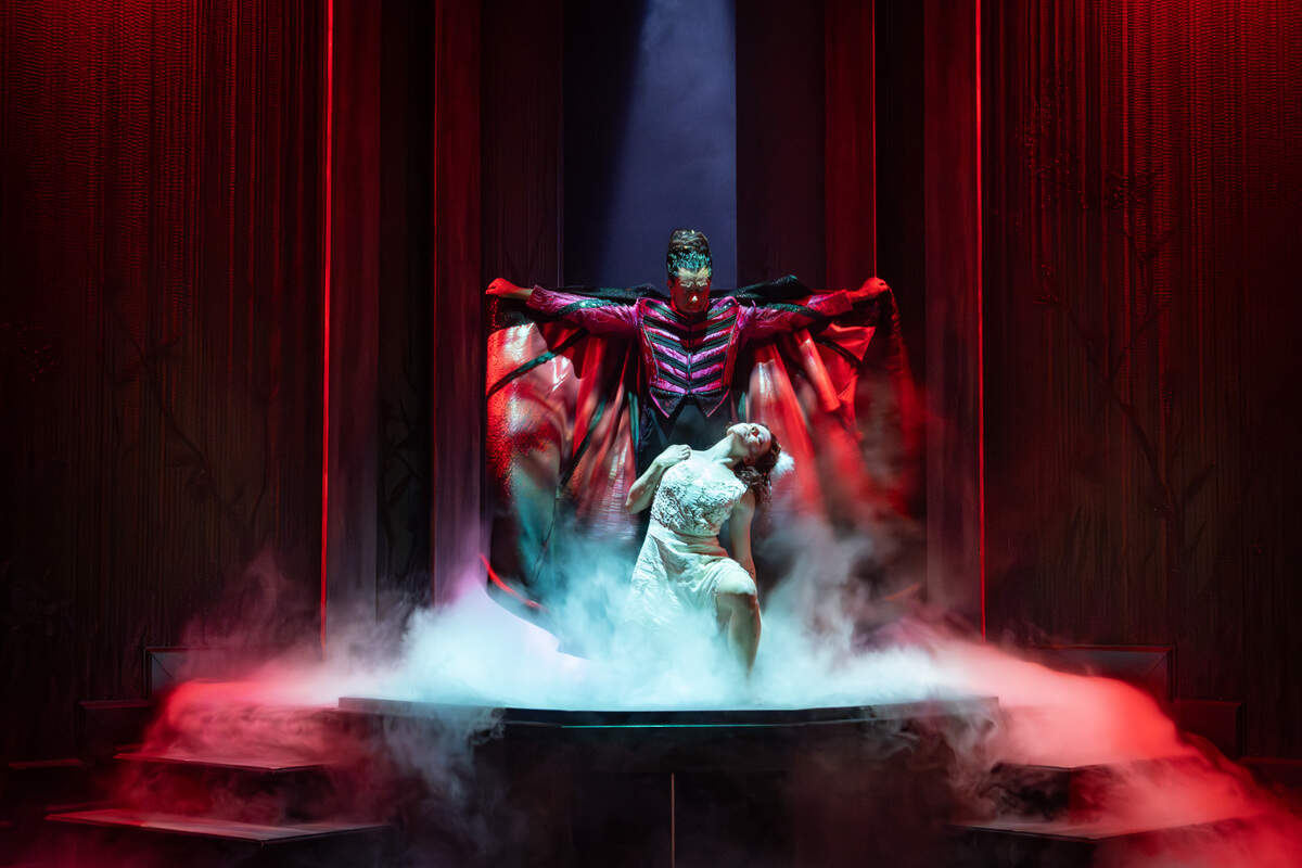 Nathan M. Ramsey portrays Dracula and Elaine Elizabeth Clifford takes on the role of Lucy in the Kansas City Repertory Theatre’s production, which opened Oct. 14 and runs through Nov. 2 at the Copaken Stage.