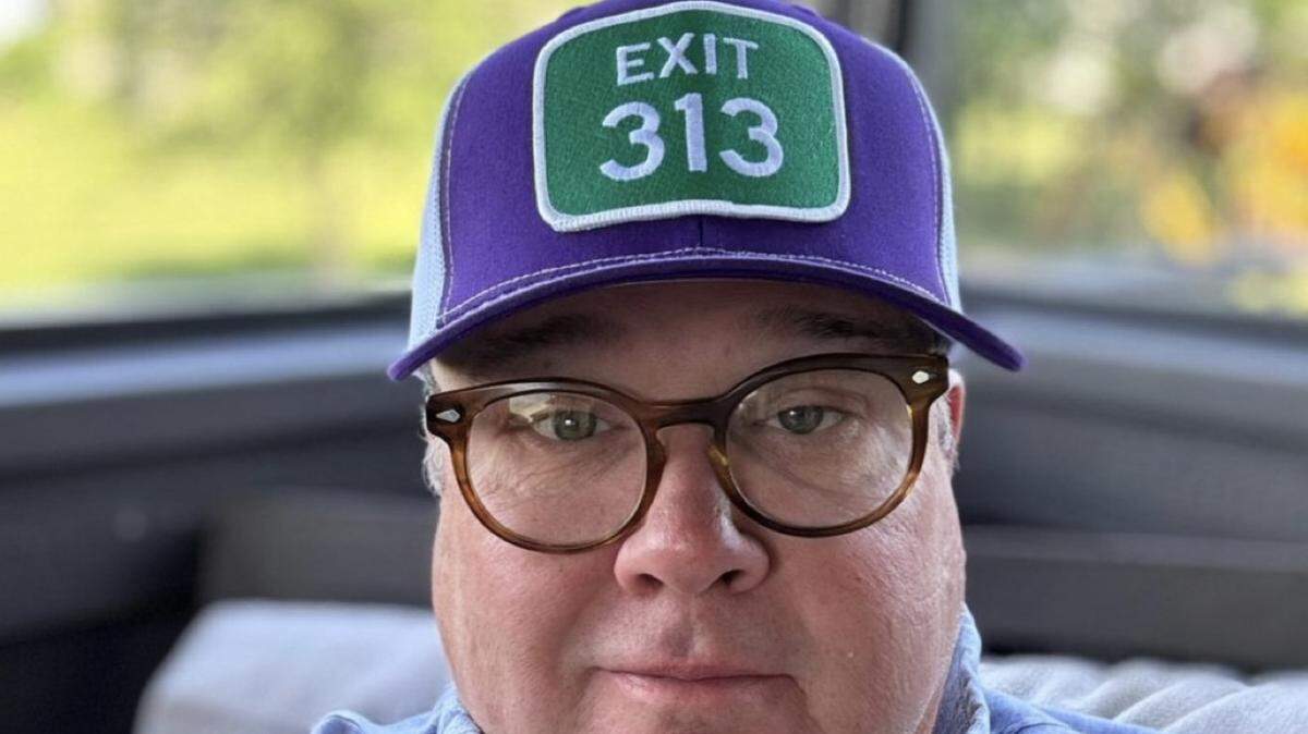 K-State grad Eric Stonestreet helped a company launch its line of Exit 313 hats over the weekend by modeling one on social media. Emblazoned with the exit number off of I-70 that fans take to reach Manhattan, the mesh trucker hats sold out quickly.