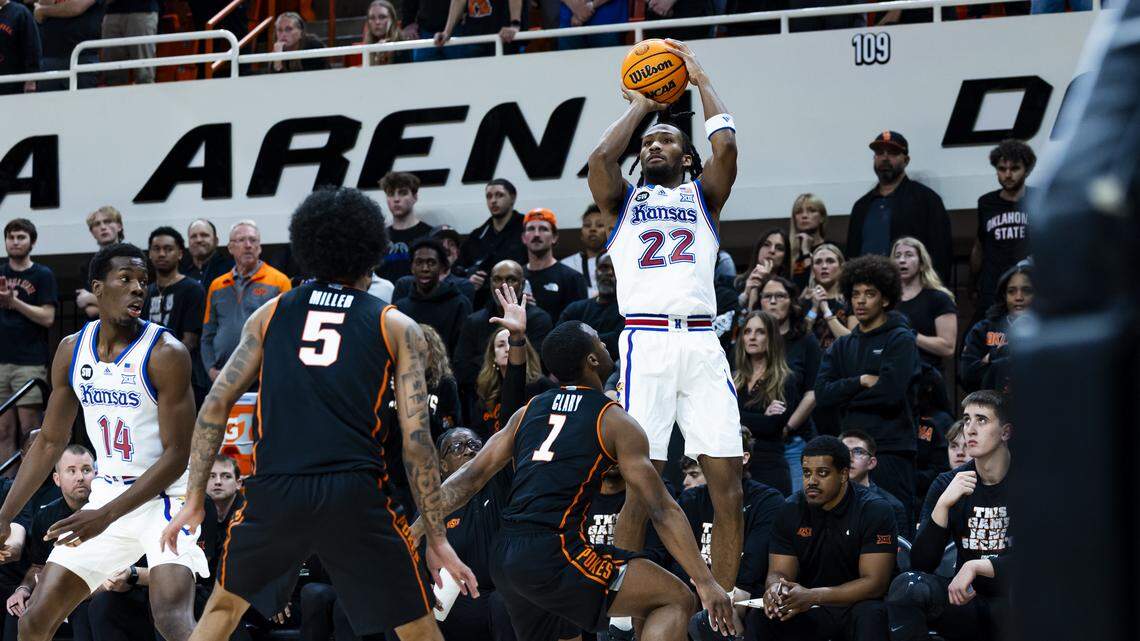 Darryn Peterson plays 18 minutes in KU’s win at OSU. Cramping issue ‘a concern’