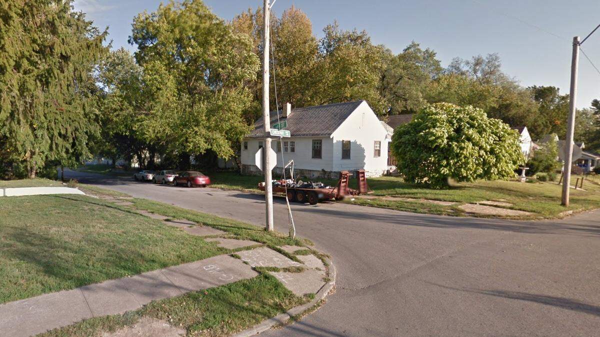 A crash Thursday night near 68th and Chestnut injured two Kansas City men. This Google Street View image shows the intersection in September 2011.