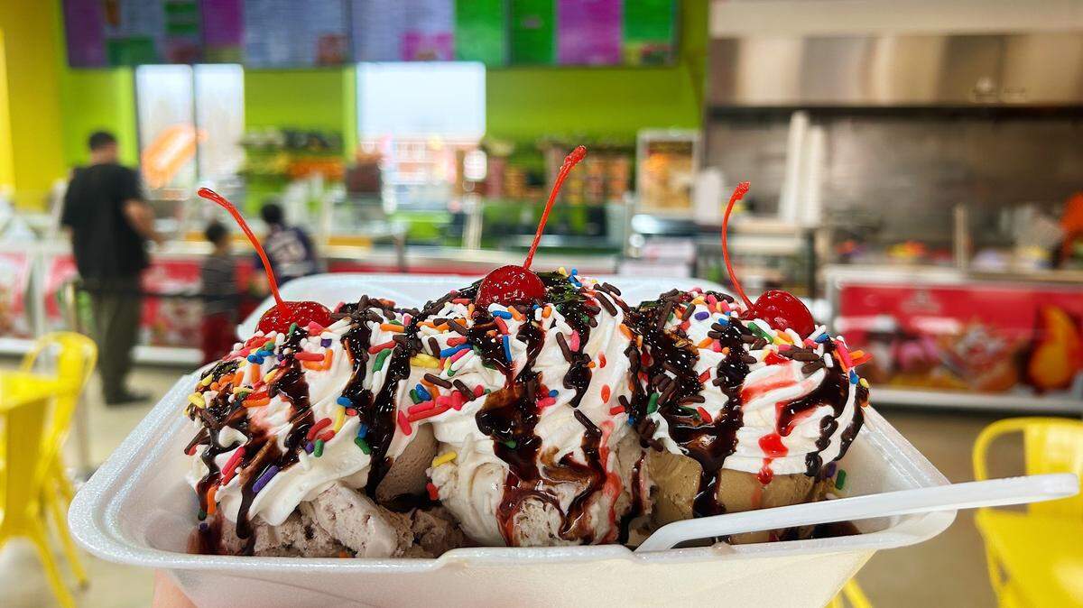 Frutopia, a Mexican ice cream shop selling sundaes, ice cream bars and other treats, will open inside the new El Mercado Fresco.