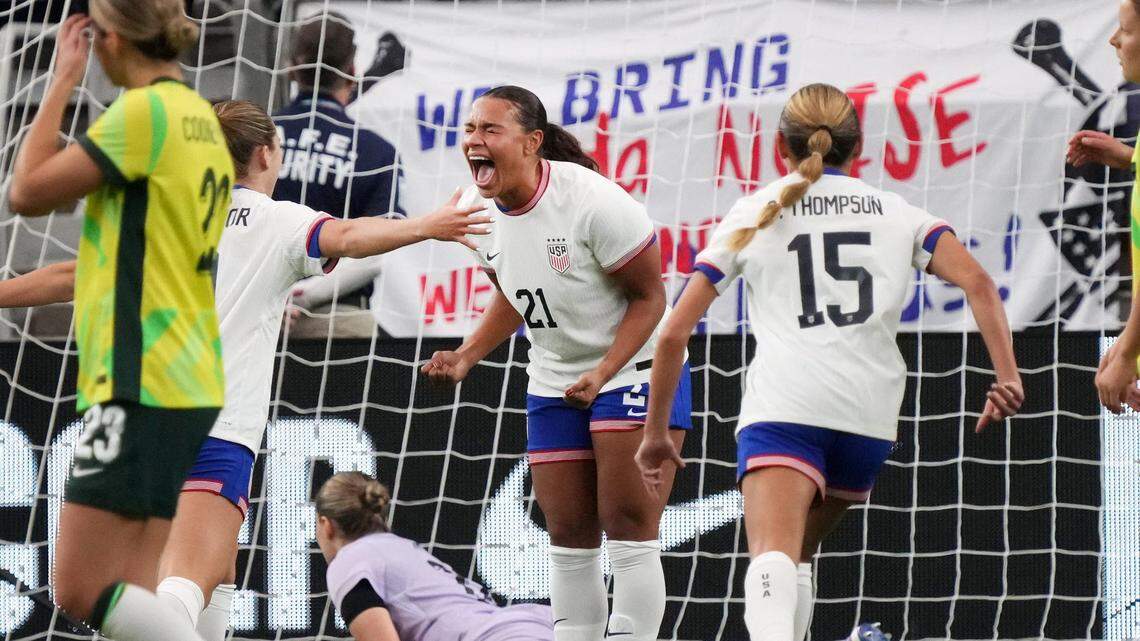 U.S. Women’s National Team forward Michelle Cooper (21) celebrates her goal against Australia during their SheBelieves Cup match at State Farm Stadium on Feb. 23, 2025.
