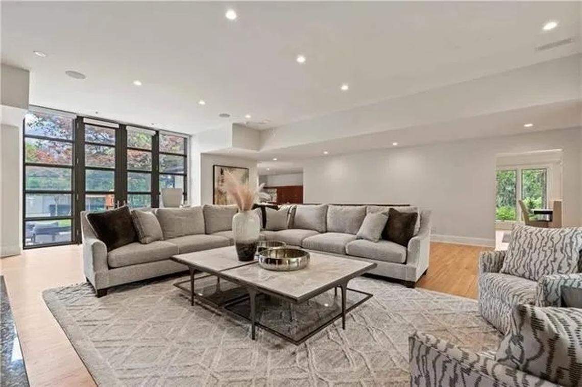 Patrick Mahomes puso en venta esta casa.