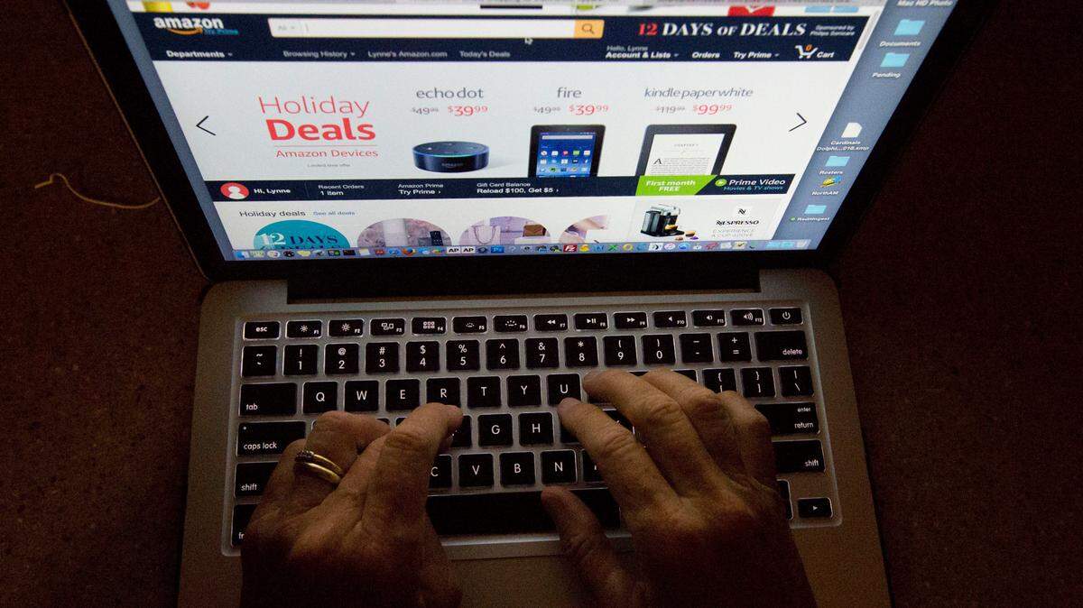 With the arrival of Black Friday and Cyber Monday, the Tarrant County criminal district attorney said home delivery package theft has become popular as online sales have taken off, especially through the pandemic. 