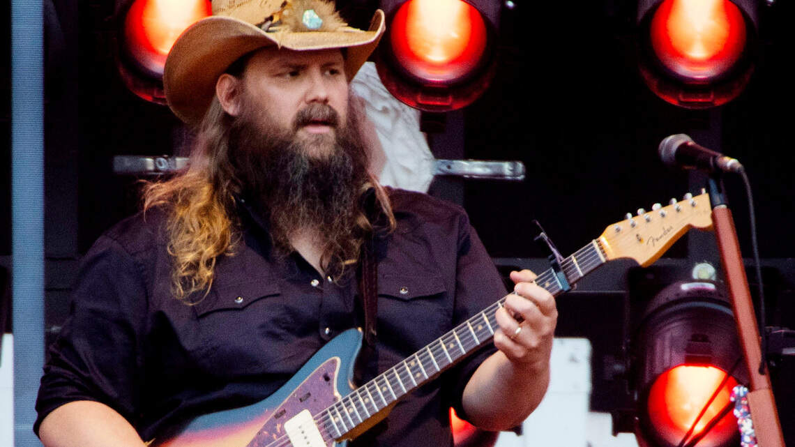 Country star Chris Stapleton delays tour, including two upcoming KC shows