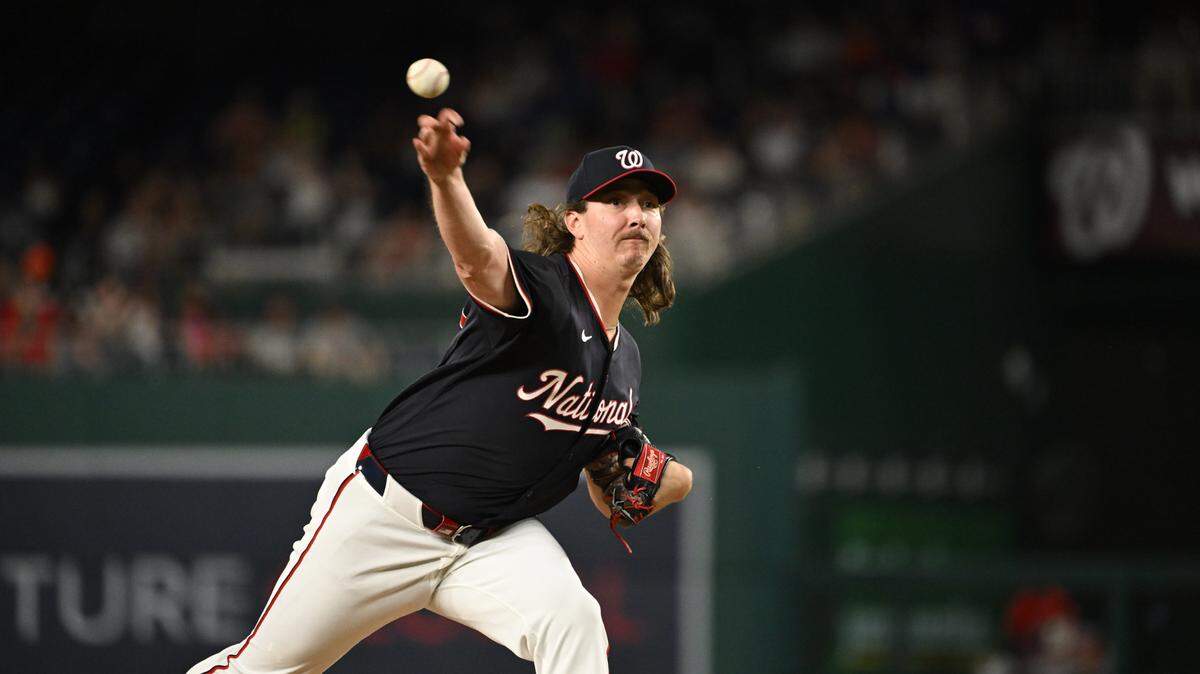 Washington Nationals relief pitcher Hunter Harvey (73) throws a pitch against the New York Mets during the eighth inning at Nationals Park on July 3, 2024.