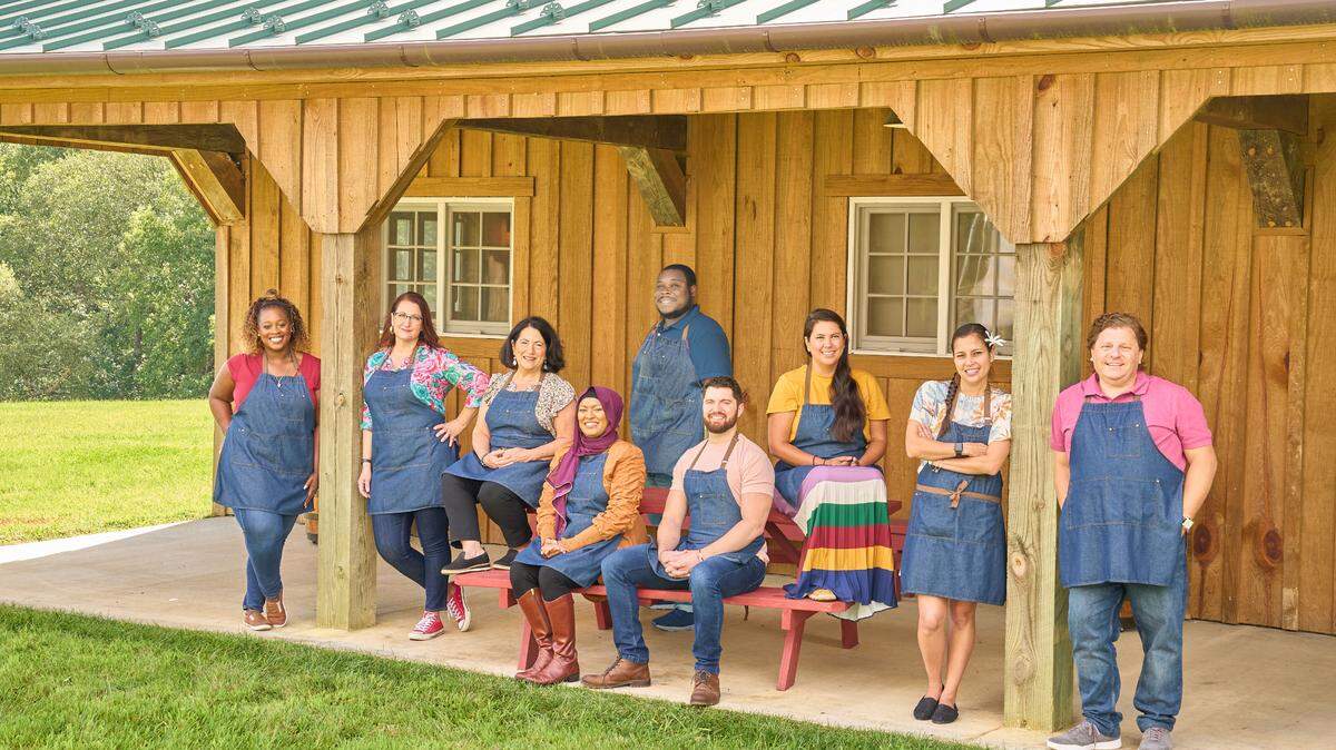 The second season of “The Great American Recipe” was shot in a modern barn in Virginia last September. Overland Park’s Khela Brewer is second from left.