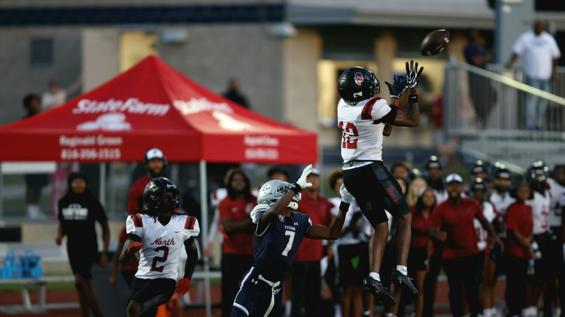 See which high school football teams won under Friday night lights: scores
