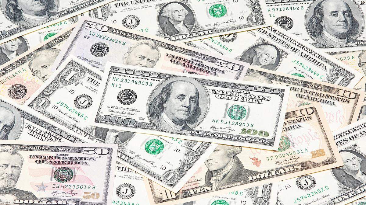 An El Paso man won $1 million on a Texas Lottery scratch-off ticket, officials say.