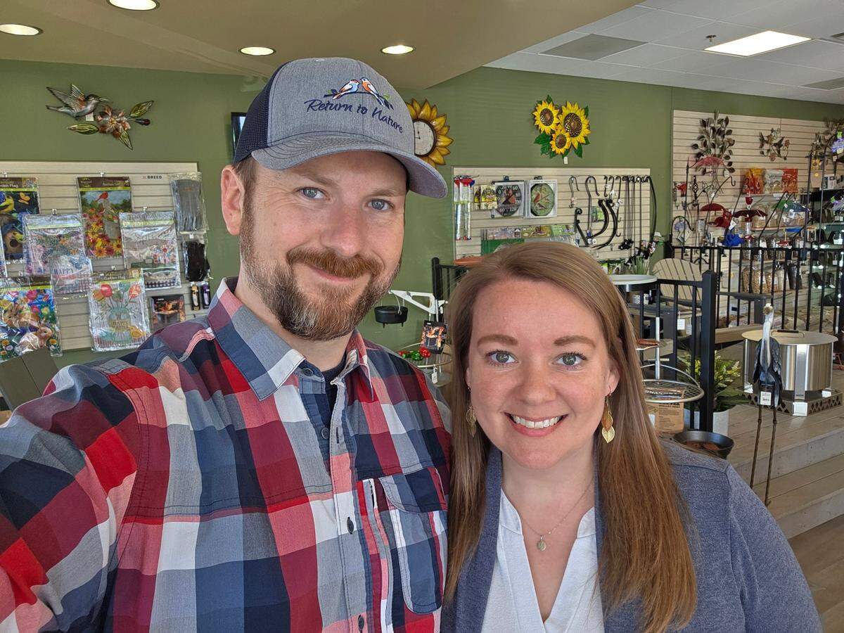 Drew and Megan Diekmann opened Return to Nature, a Lee’s Summit store focused on backyard birding.