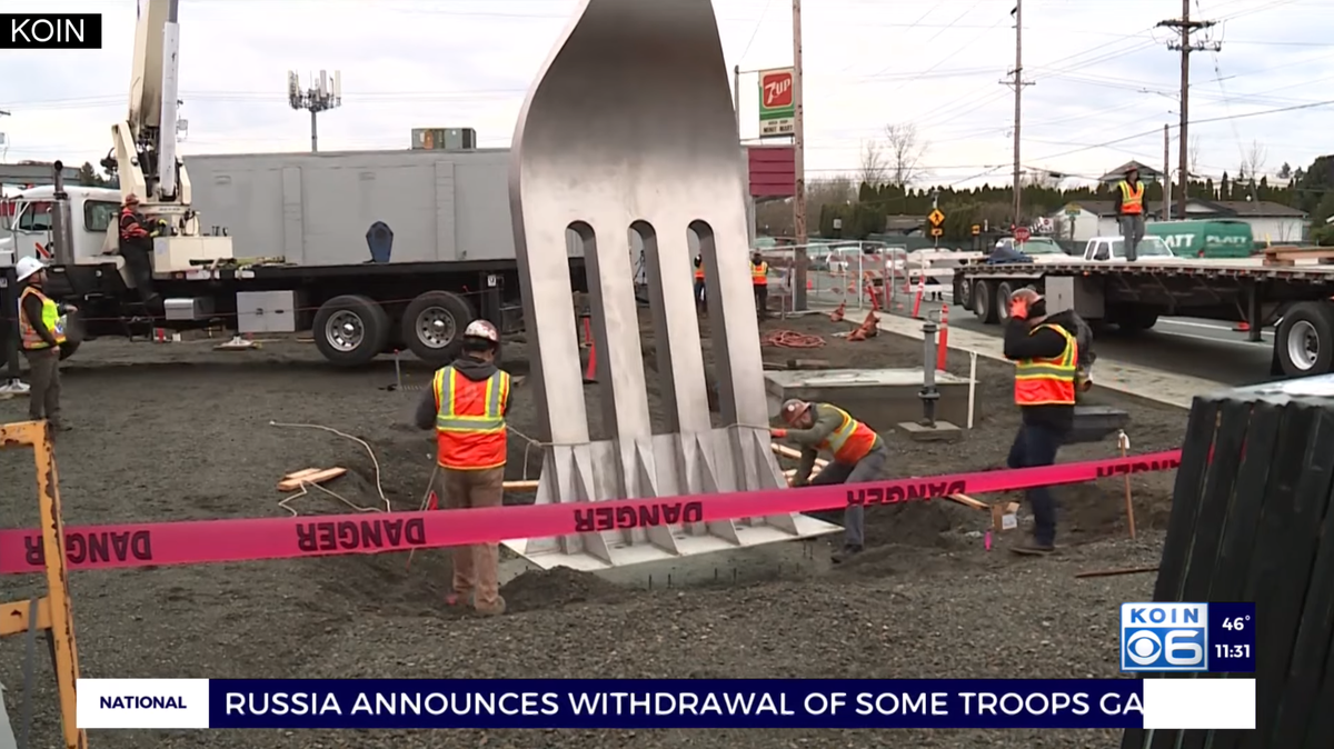 The Guinness World Records will measure the new giant fork in Fairview, Oregon, to see if it beats Springfield, Missouri’s World’s Largest Fork.