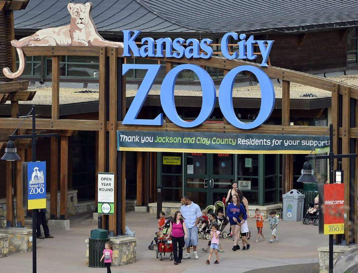 The Kansas City Zoo is offering Black Friday deals.